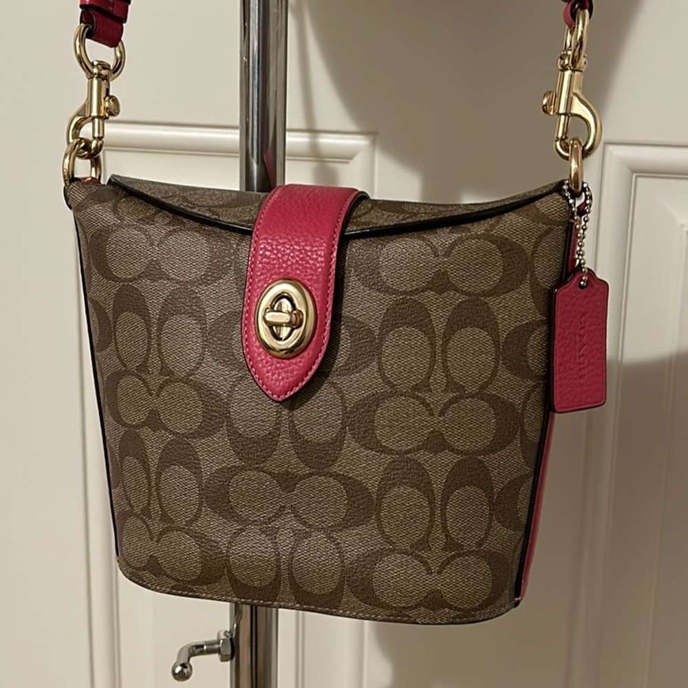 Coach Addie Crossbody In Signature Canvas And Pink Le… Gem